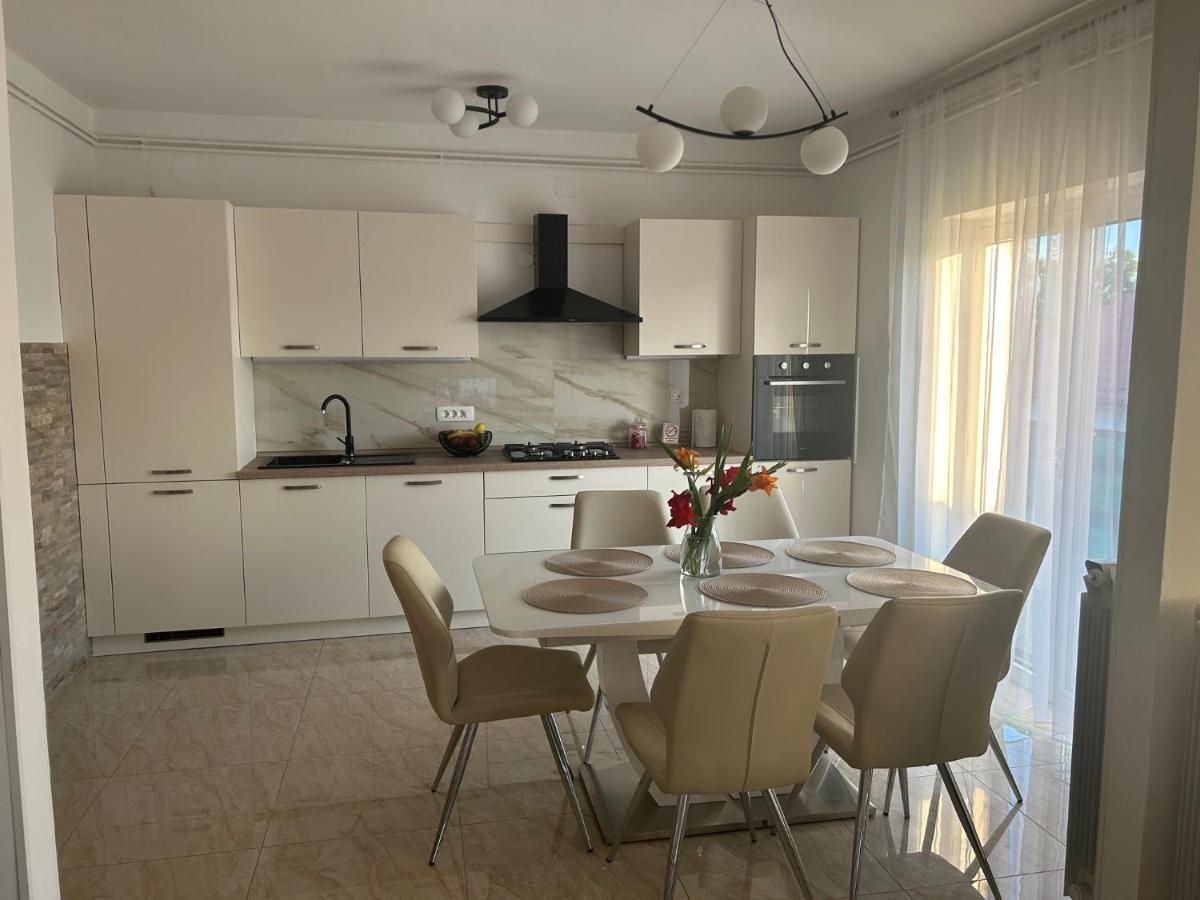 Deluxe Apartman Mimi Viskovo With A Free Parking Space Exterior photo